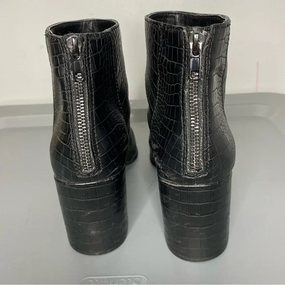 Steve Madden Jillian Croc Embossed Black PU Leather Pointy Toe Ankle Boots 9.5 - Picture 7 of 12